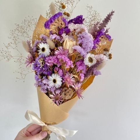Dried Floral Bouquet - Medium